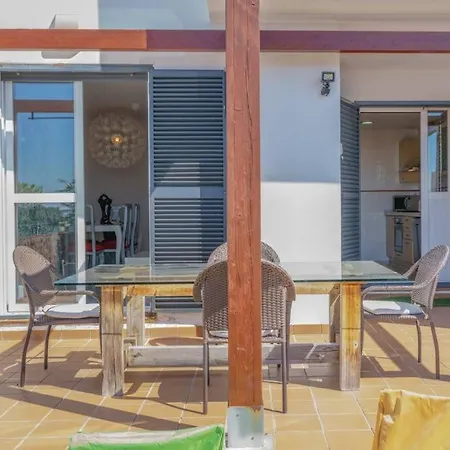 Chalet Con Impresionantes Vistas En Conil *